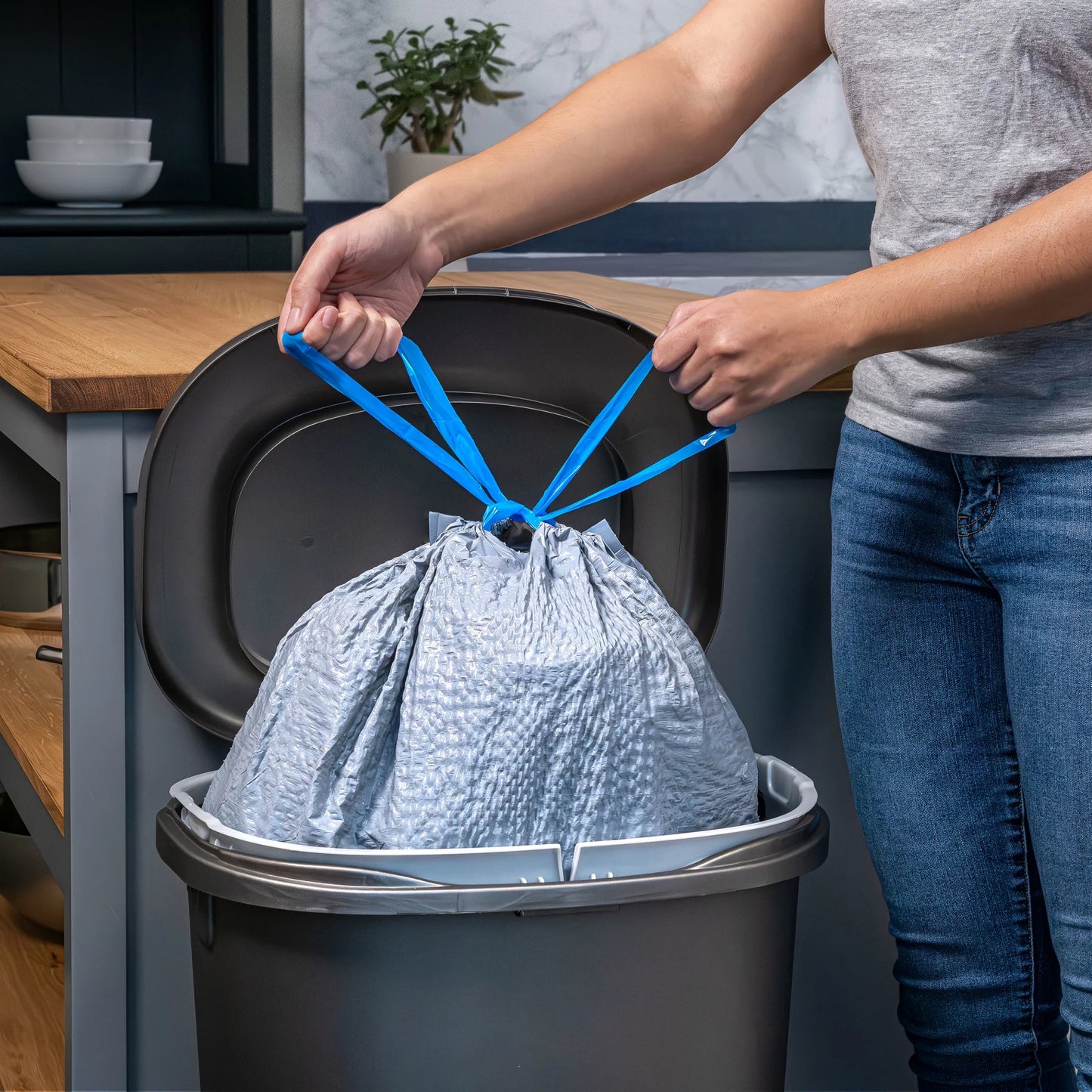 Ultra Strong 13 Gallon Trash Bags